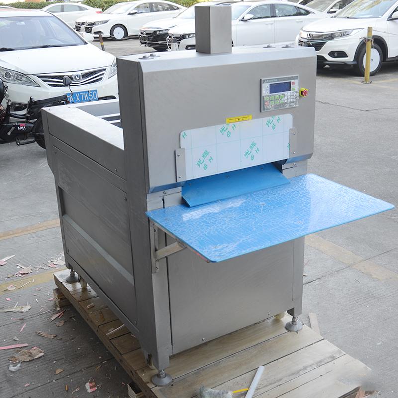做羊肉卷、小肥牛的來看看這臺會自動送料切薄片的羊肉切卷機